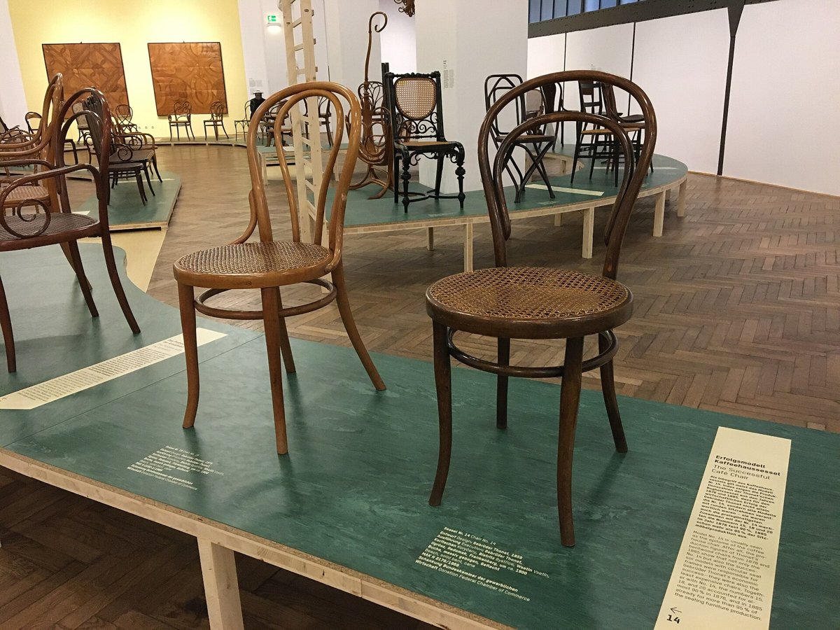 Thonet bentwood chairs, MAK Vienna. Photo: Gryffindor, CC0.